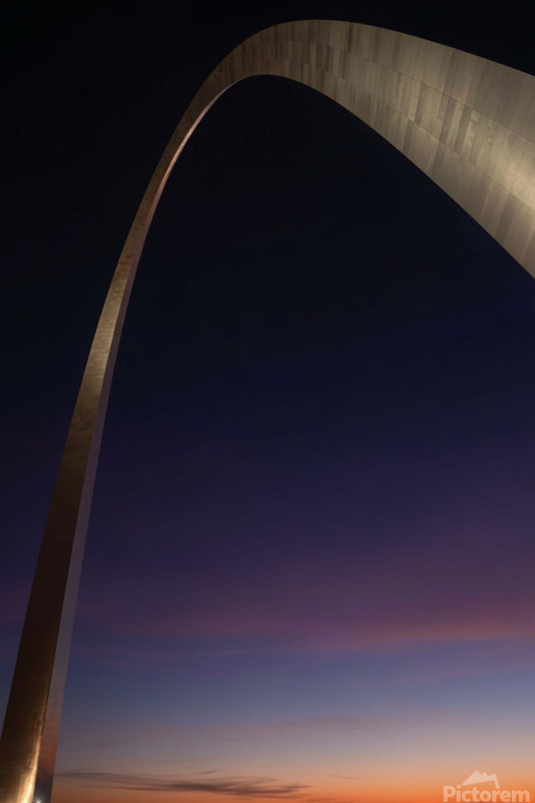 ST. LOUIS ARCH NIGHT 2026